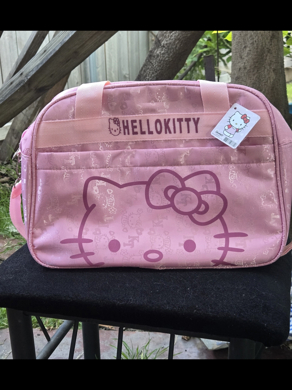 Hello Kitty Pink Character Bag with Bow Graphic